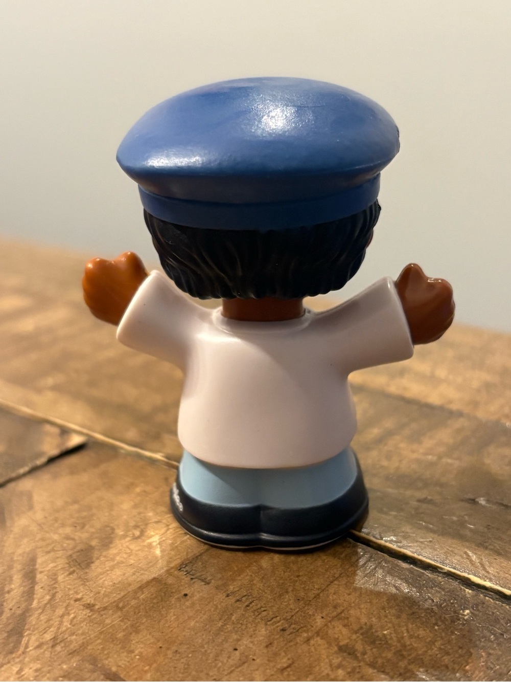 Little People Pilot Kurt Character - Picture 3 of 5